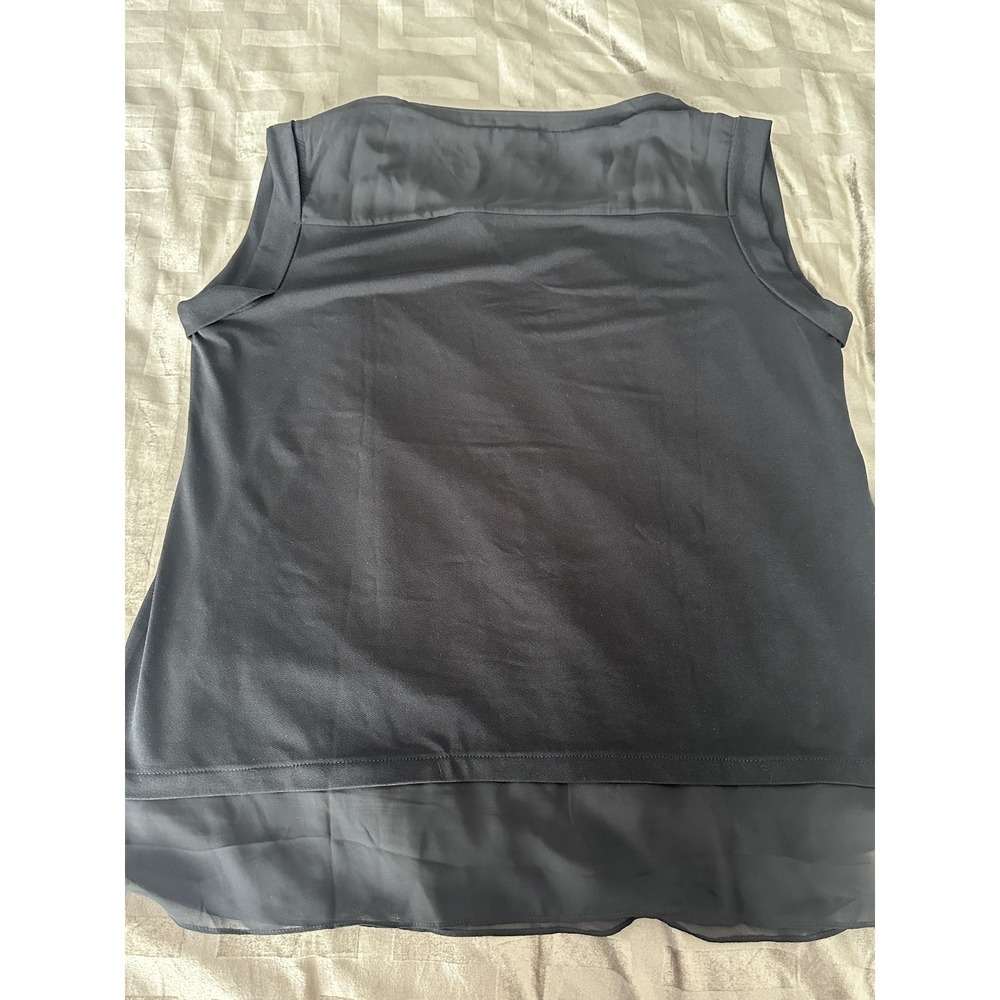 Carmen Marc Valvo Woman Shirt Womens 0X Black V Neck Sleeveless Sheer Hem Blouse - Picture 2 of 14